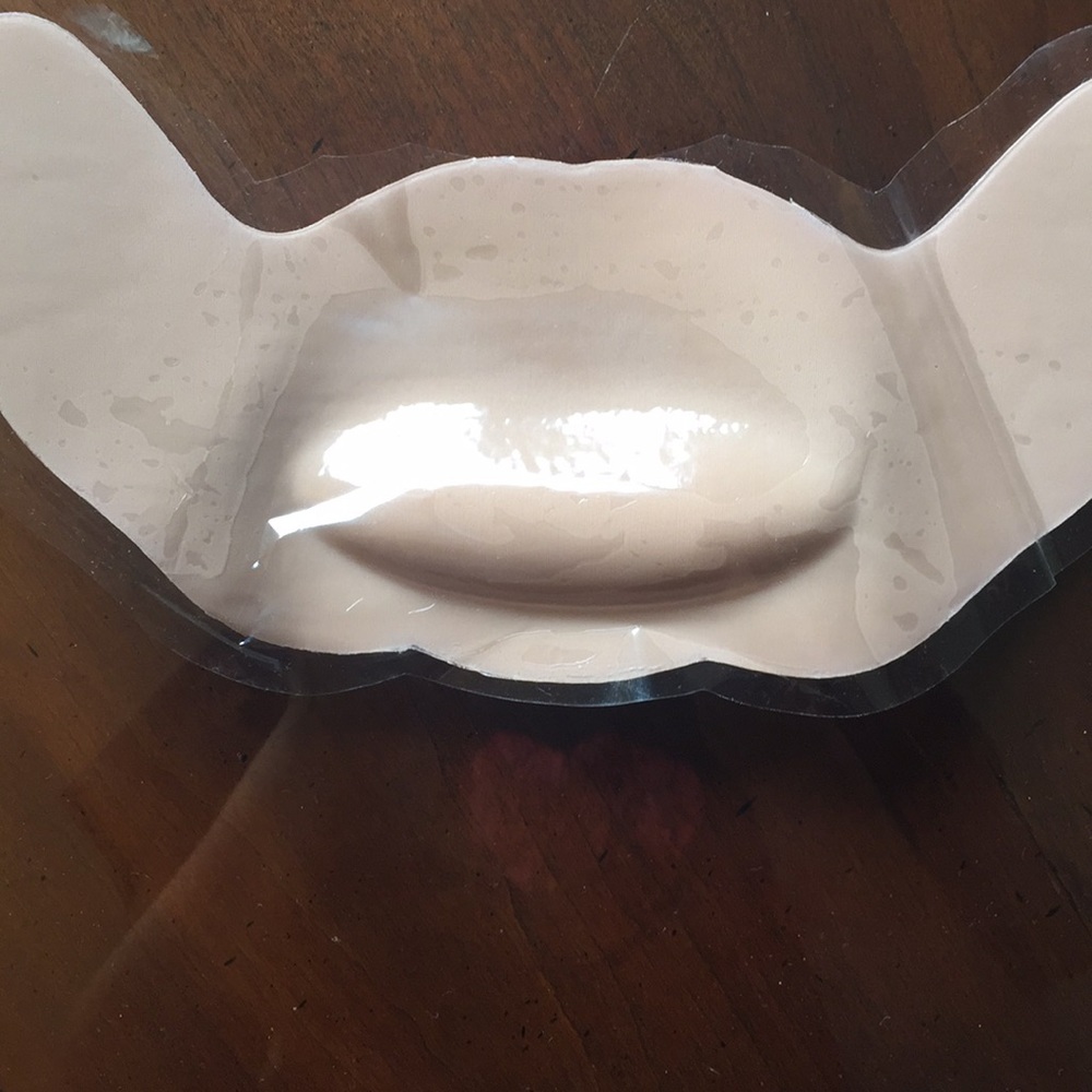Ultimate Adhesive Bra - Picture 5 of 5